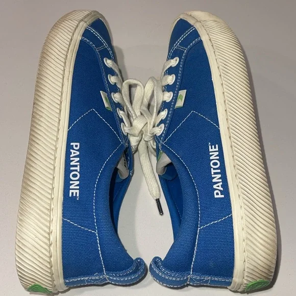 CARIUMA Pantone EUC Women’s Size 8.5 or Men’s Size 7 Classic Blue Canvas Sneaker - Picture 14 of 14